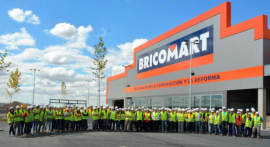 Bricomart lanza vacantes para vendedores